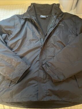 Men's Black Puffer Jacket with Inner Fleece Liner